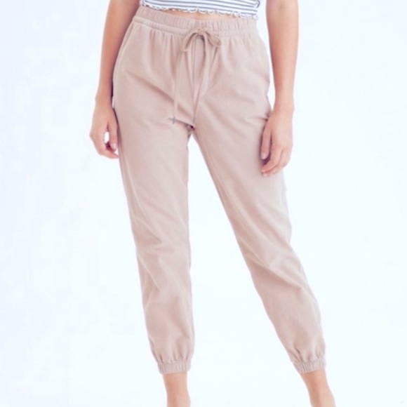 American Eagle Outfitters Pants - American Eagle Corduroy Joggers